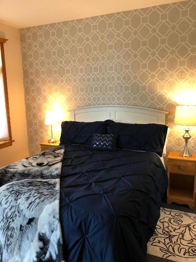 Rock Hill Bed & Breakfast Sharbot Lake Екстер'єр фото