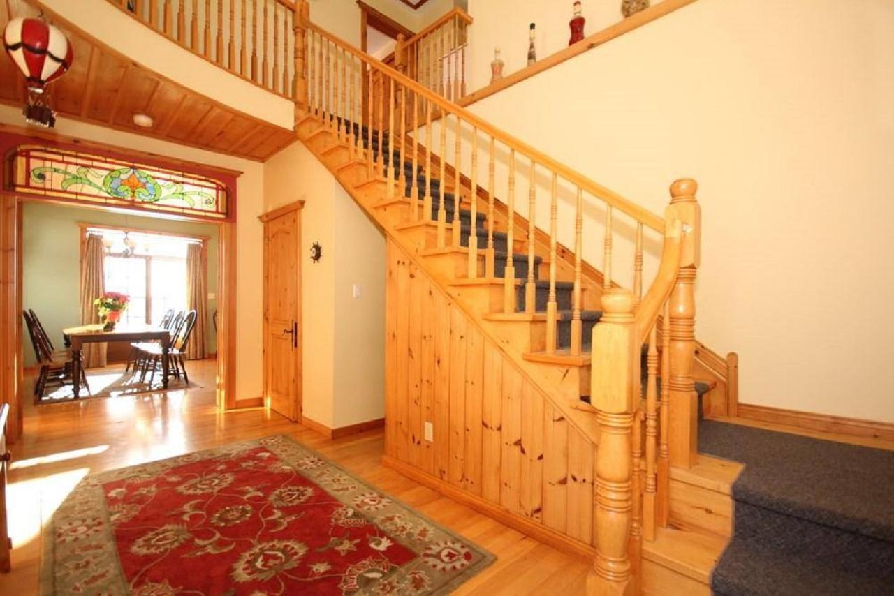 Rock Hill Bed & Breakfast Sharbot Lake Екстер'єр фото