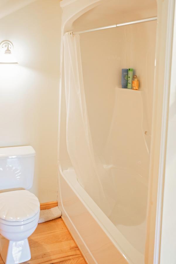 Rock Hill Bed & Breakfast Sharbot Lake Екстер'єр фото